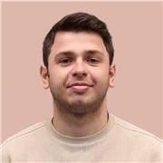 Offro un'immersione nel dialogo in lingua francese, per ogni fascia d'età, al fine di migliorare la capacità di esposizione orale.